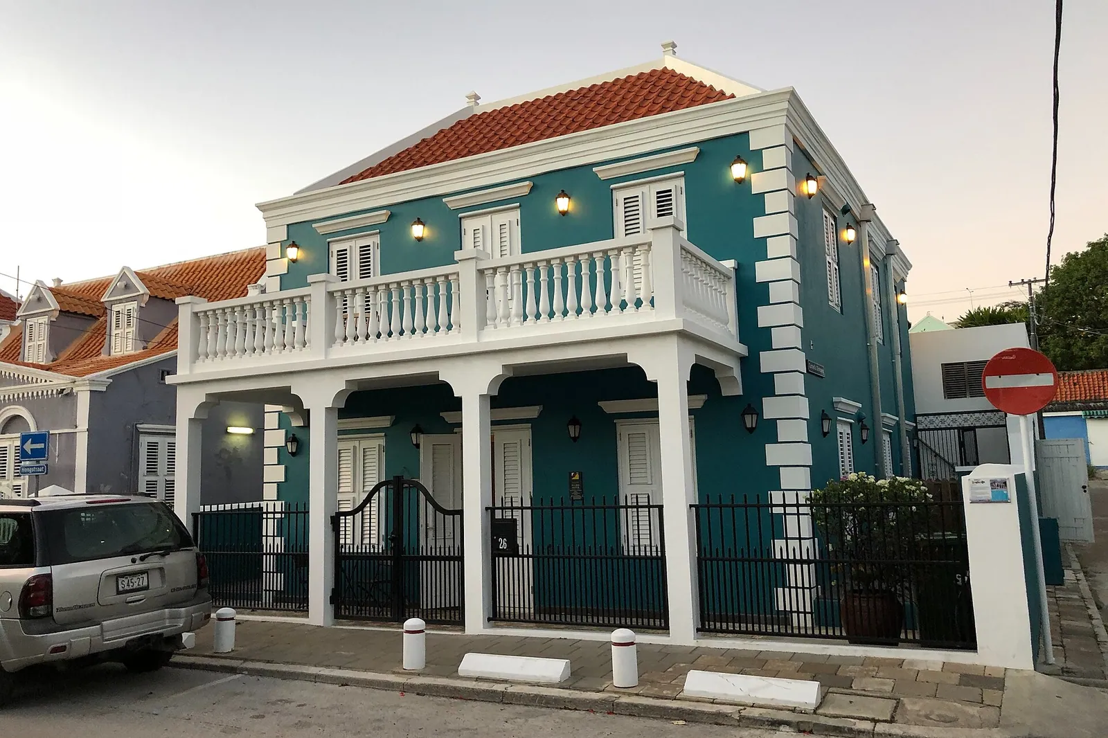 Resort of appartement op Curaçao? Zo kies je